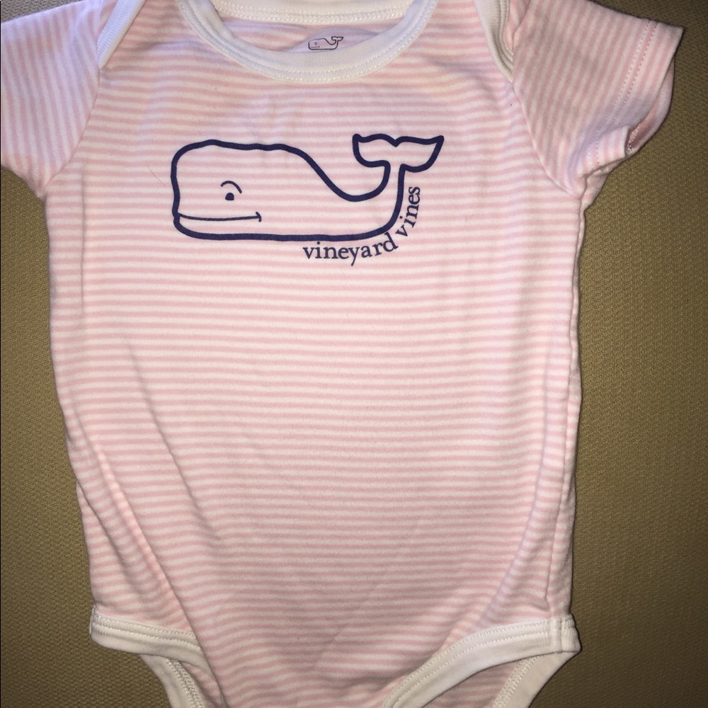 Vineyard Vines Onesie Pima cotton baby pink stripe